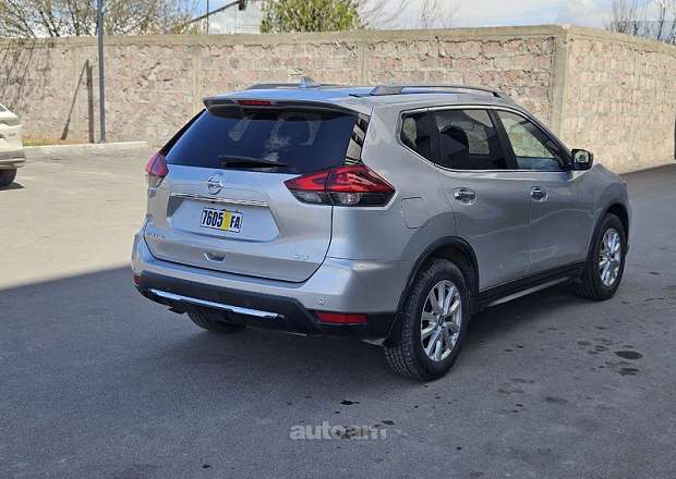 Nissan Rogue 2020 — լուսանկար 3
