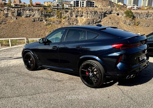 BMW X6 M