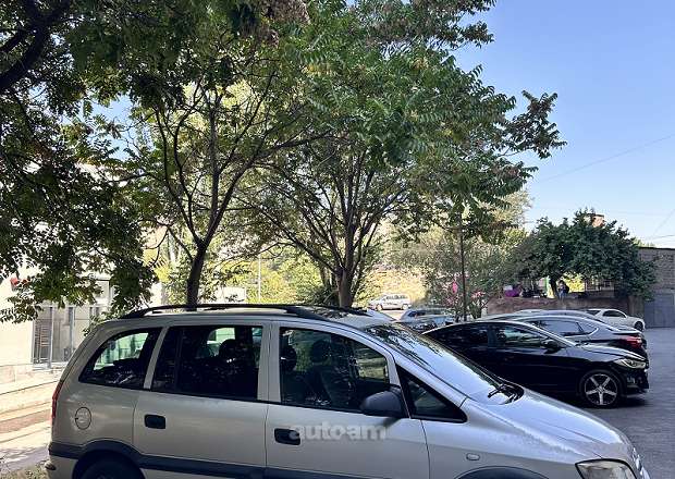 Opel Zafira 2004 — լուսանկար 4