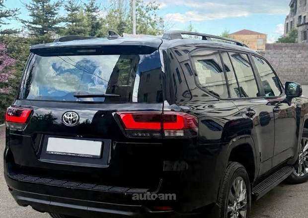 Toyota Land Cruiser 300 2026 — լուսանկար 6