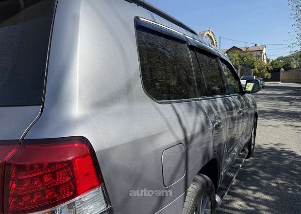 Lexus LX 570 2009 — լուսանկար 7