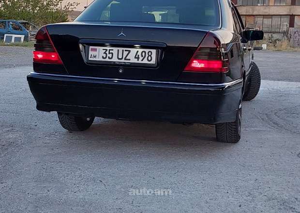Mercedes-Benz C 220 1995 — photo 13