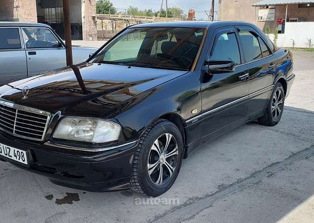 Mercedes-Benz C 220 1995 — photo 12