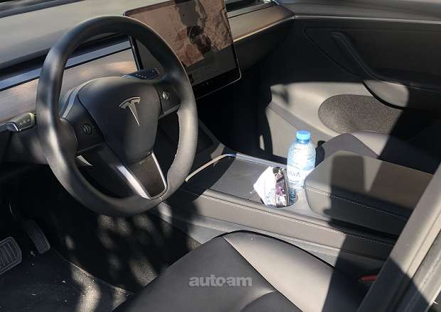 Tesla Model Y 2024 — photo 9