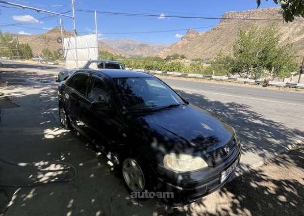 Opel Astra 1998 — լուսանկար 4