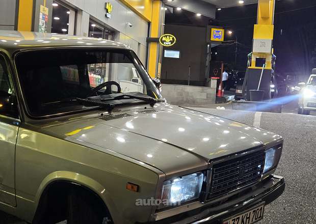 VAZ (Lada) 2107 2010 — լուսանկար 2