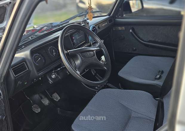 VAZ (Lada) 2107 2010 — լուսանկար 5