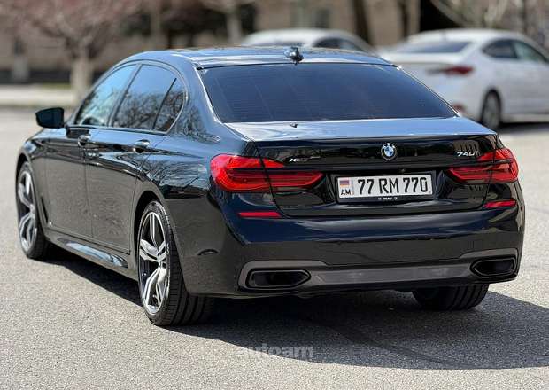 BMW 740 2018 — լուսանկար 9