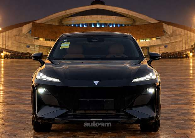 Changan Deepal S07 2025 — լուսանկար 1