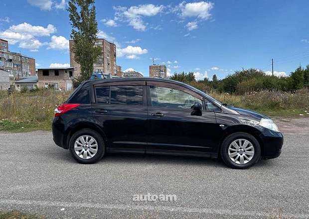 Nissan Tiida 2008 — photo 4