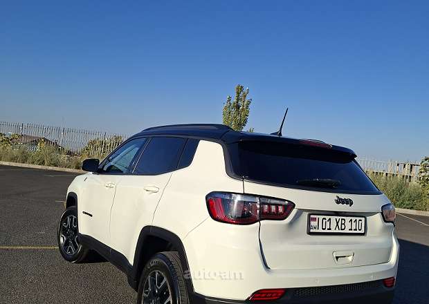 Jeep Compass 2020 — լուսանկար 3