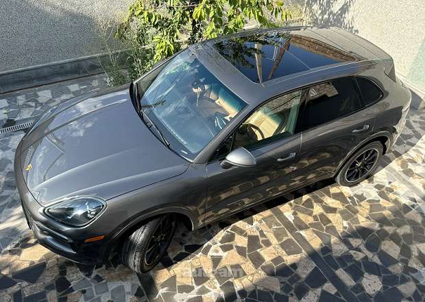 Porsche Cayenne 2021 — լուսանկար 9