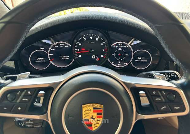Porsche Cayenne 2021 — լուսանկար 15