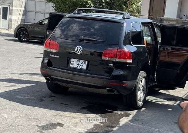 Volkswagen Touareg 2003 — լուսանկար 2