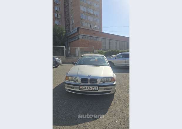 BMW 318 2001 — photo 1