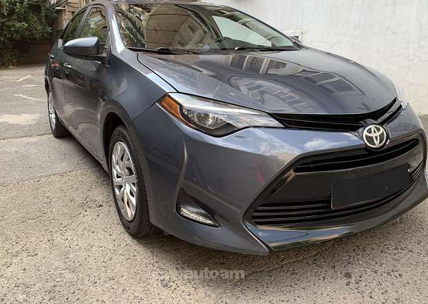 Toyota Corolla 2018 — լուսանկար 1