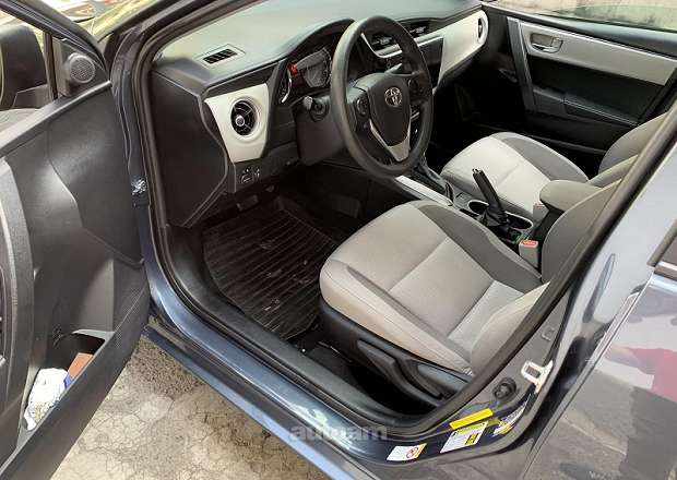 Toyota Corolla 2018 — լուսանկար 5