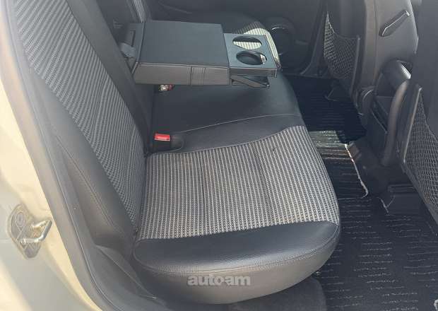 Mercedes-Benz B 170 2009 — լուսանկար 7