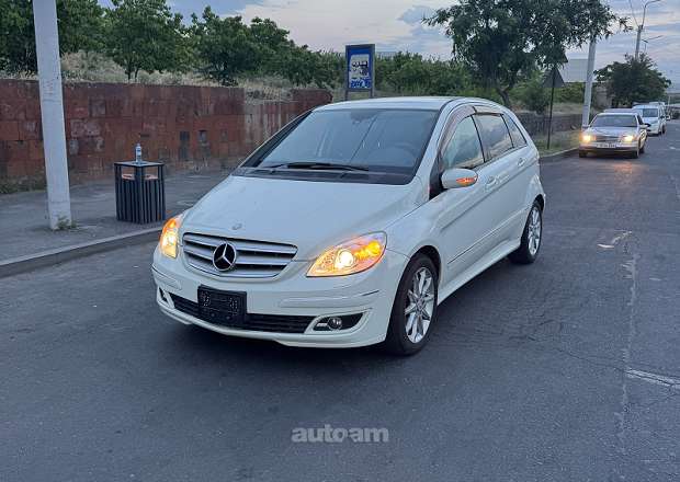 Mercedes-Benz B 170 2009 — լուսանկար 2