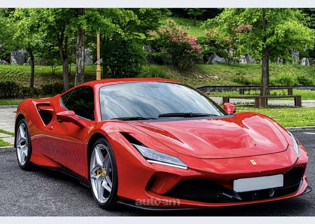 Ferrari F8