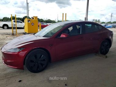 Tesla Model 3  2026 