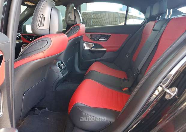 Mercedes-Benz C 300