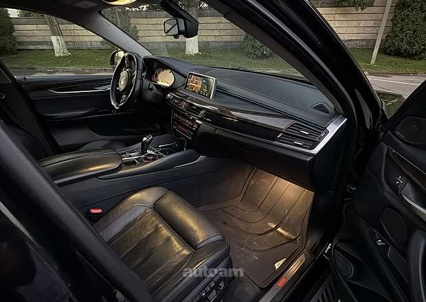 BMW X6 M 2015 — լուսանկար 3