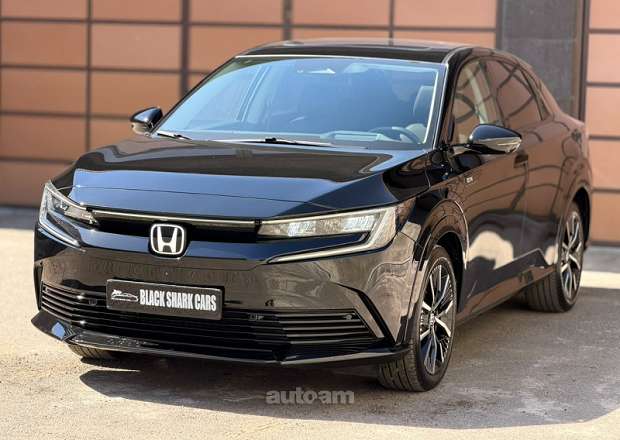 Honda e:NP2