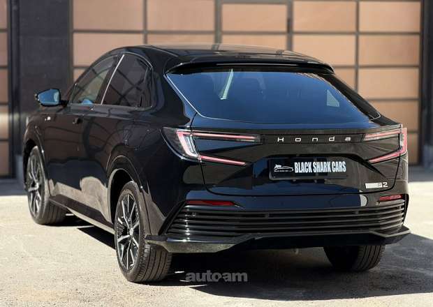 Honda e:NP2