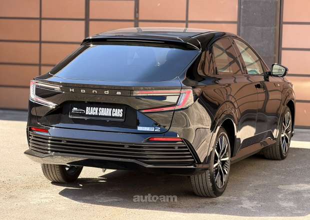 Honda e:NP2
