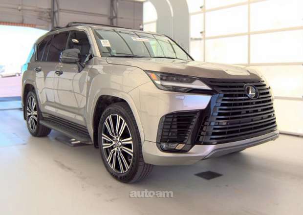 Lexus LX 600