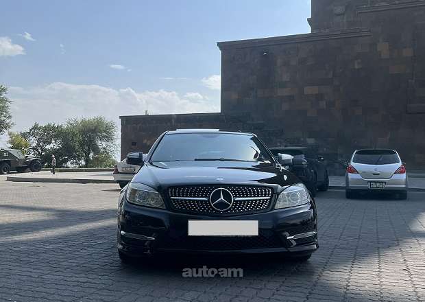 Mercedes-Benz C 300 2008 — լուսանկար 13