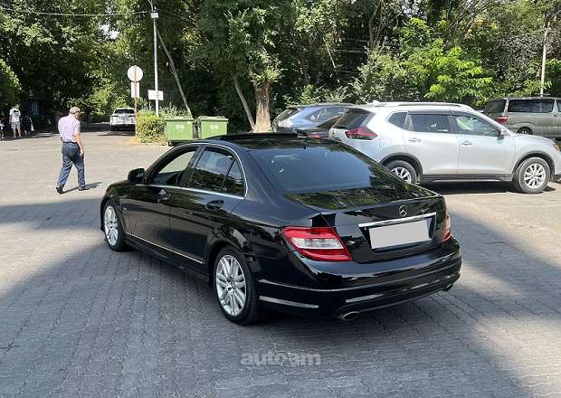 Mercedes-Benz C 300 2008 — լուսանկար 10