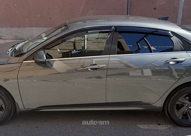 Hyundai Elantra 2023 — photo 6