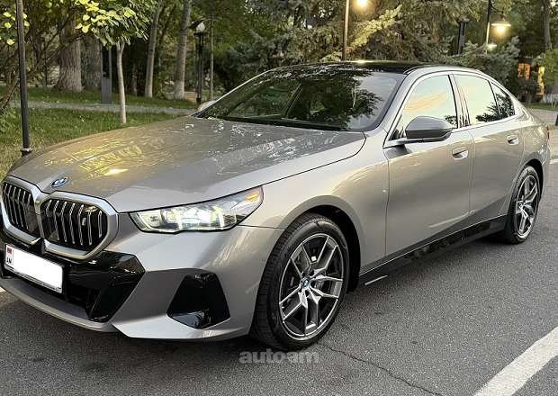 BMW i5