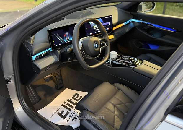 BMW i5