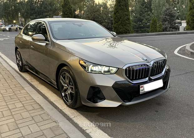 BMW i5