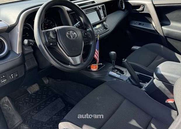 Toyota Rav 4 2018 — լուսանկար 5