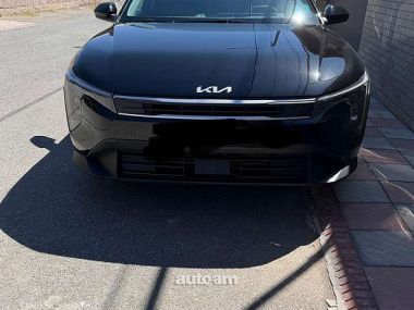 Kia K4  2025 