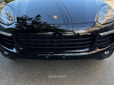 Porsche Cayenne  2016 