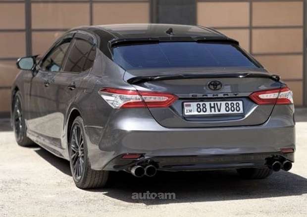 Toyota Camry 2022 — լուսանկար 4