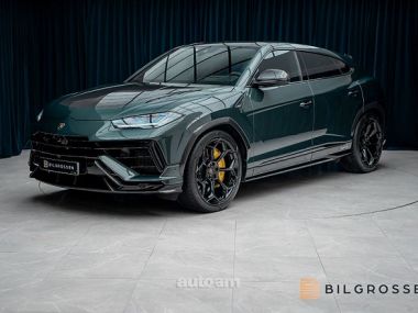 Lamborghini Urus  2023 