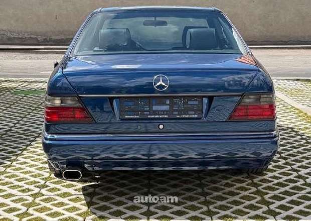 Mercedes-Benz 124