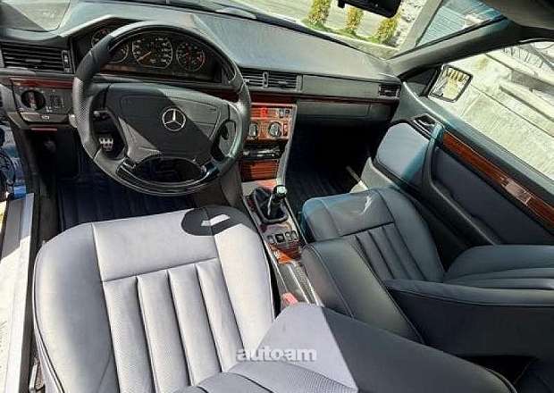 Mercedes-Benz 124