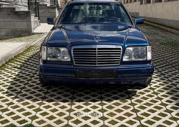 Mercedes-Benz 124