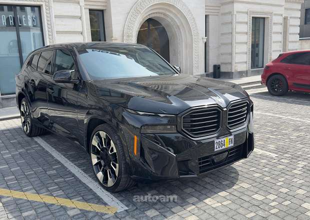 BMW XM