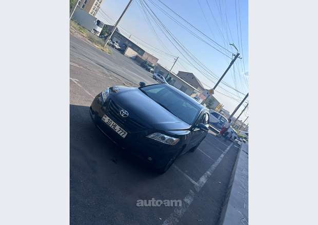 Toyota Camry 2009 — фото 3