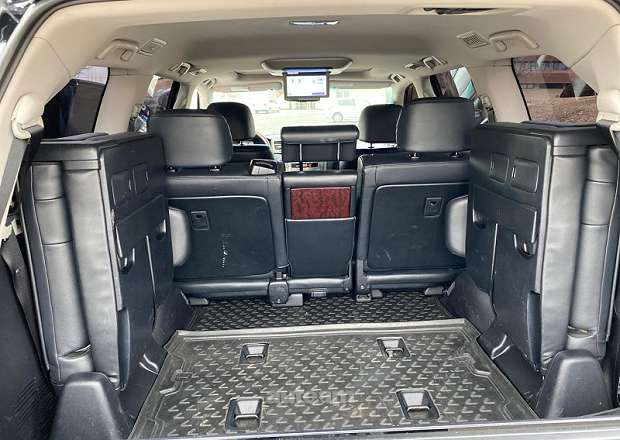 Lexus LX 570