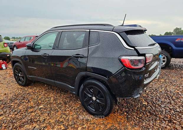 Jeep Compass 2021 — լուսանկար 2