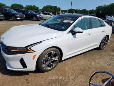 Kia K5  2022 